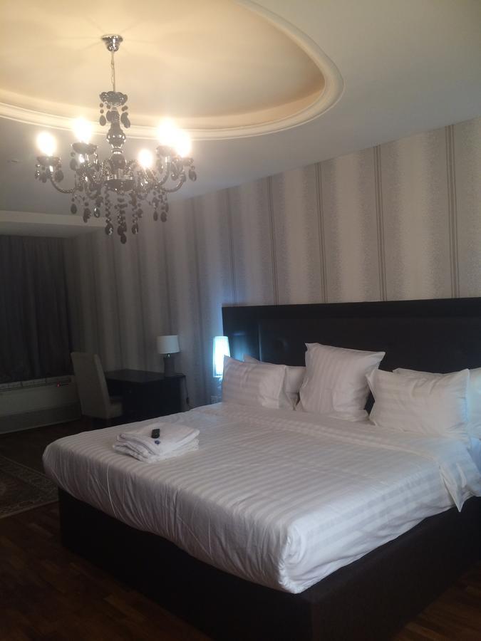 Tivoli Hotel Seafront Ikoyi Aliayabiagba Ngoại thất bức ảnh